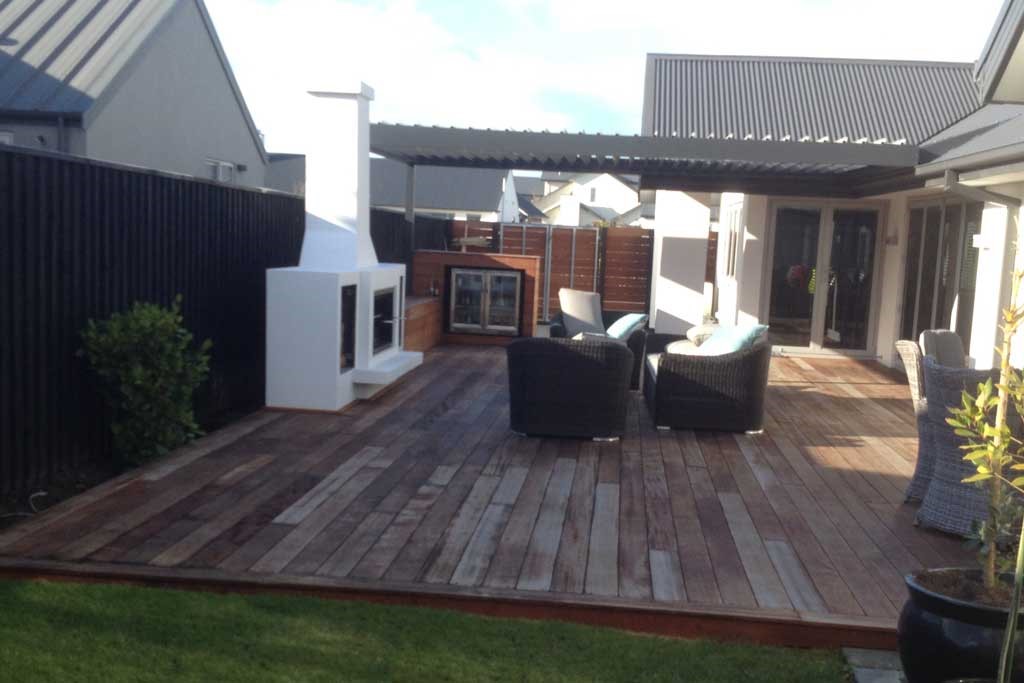 Deck refurbishment Before