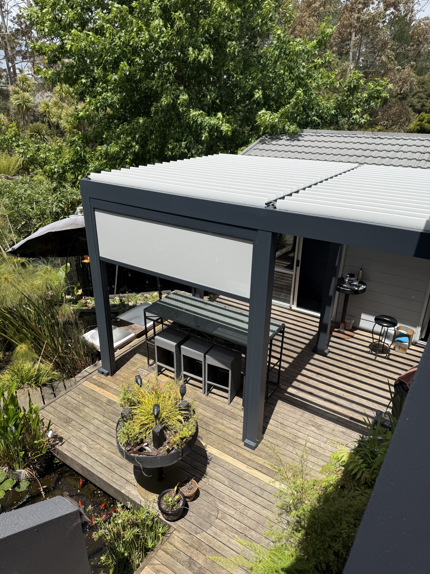 A louvred pergola for an awesome outdoor entertaining area - Auckand