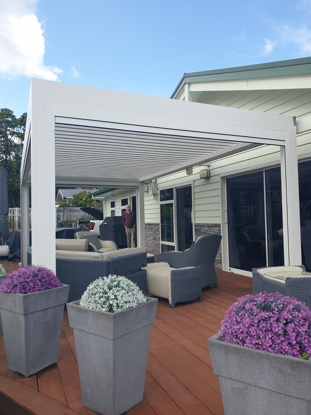 Motorised Louvred Pergola makes outdoors livable