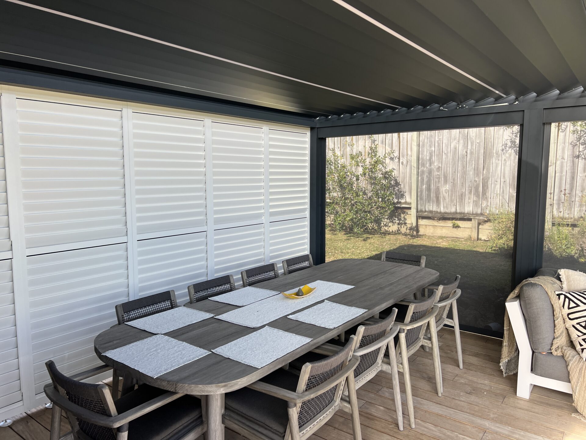 Riverhead louvred roof 1